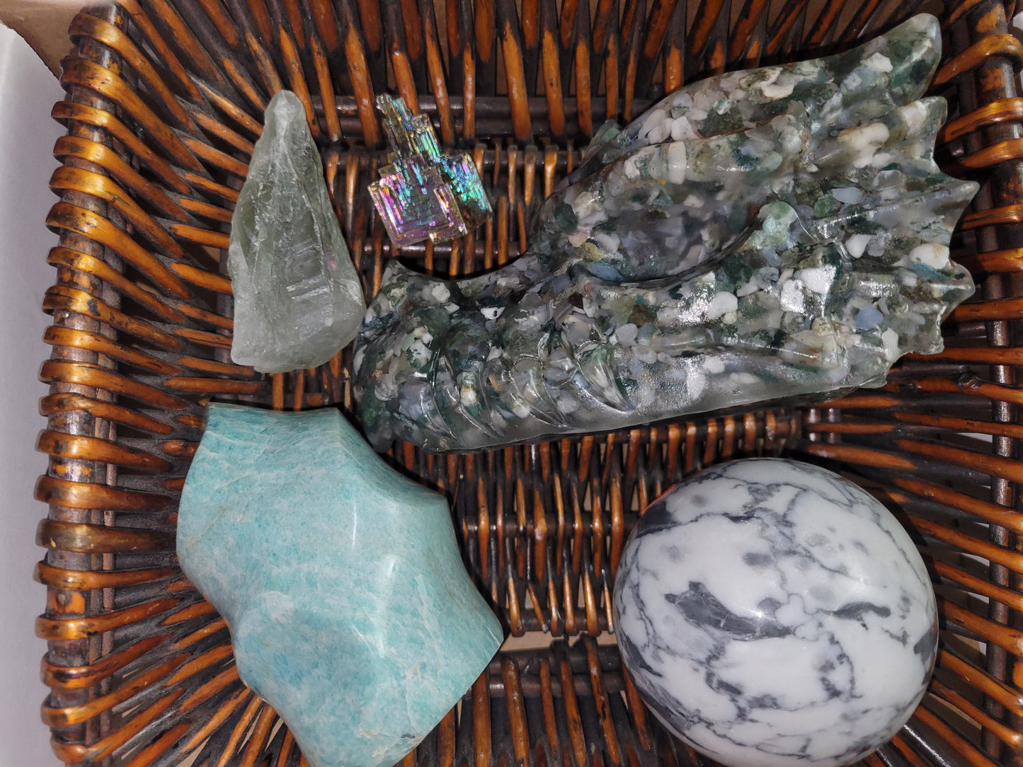 $33.30 Crystal Bundle Box A thru T