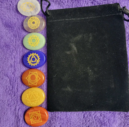 Seven Chakra Natural Healing Oval Polished Stones with Chakra symbols and Velvet Bag Reike Meditation Self-care